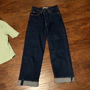 Levi’s Ribcage Jeans - Dark Wash